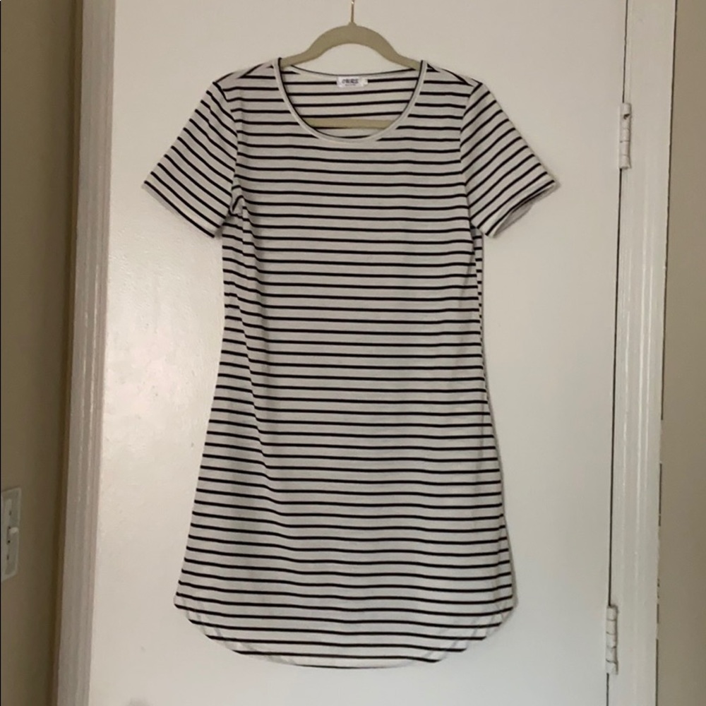 Shirt dress
